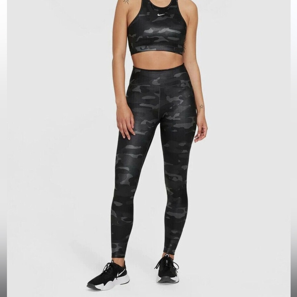 Nike Dri-fit shimmer gray and black Camo Print Leggings - Picture 2 of 8